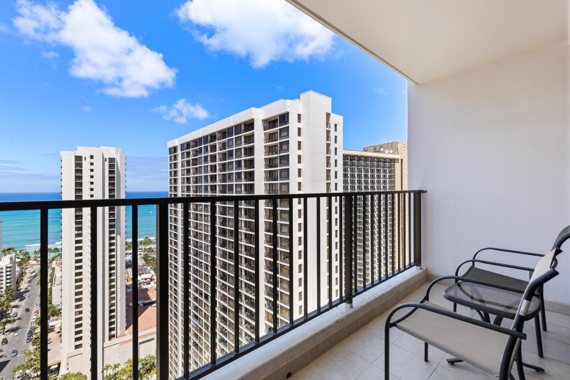 Beautifully Renovated 32Nd Floor Deluxe Ocean View Waikiki Condo Condo Honolulu Exterior photo